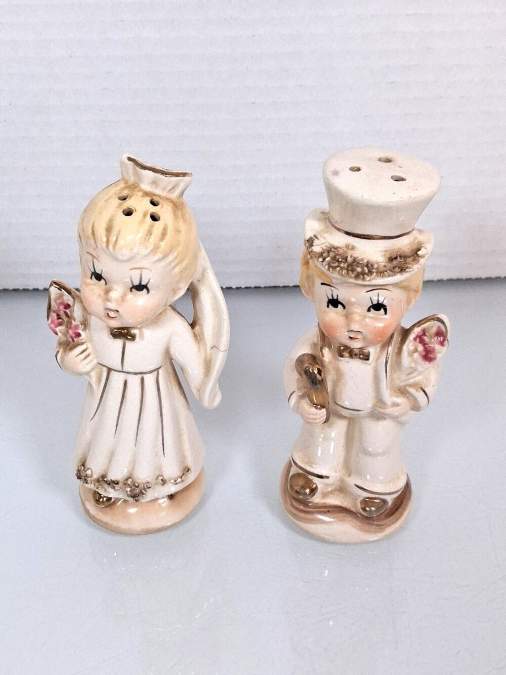 Vintage Salt and Pepper Shakers Bride and Groom Kitsch 1950s Mid Century Japan